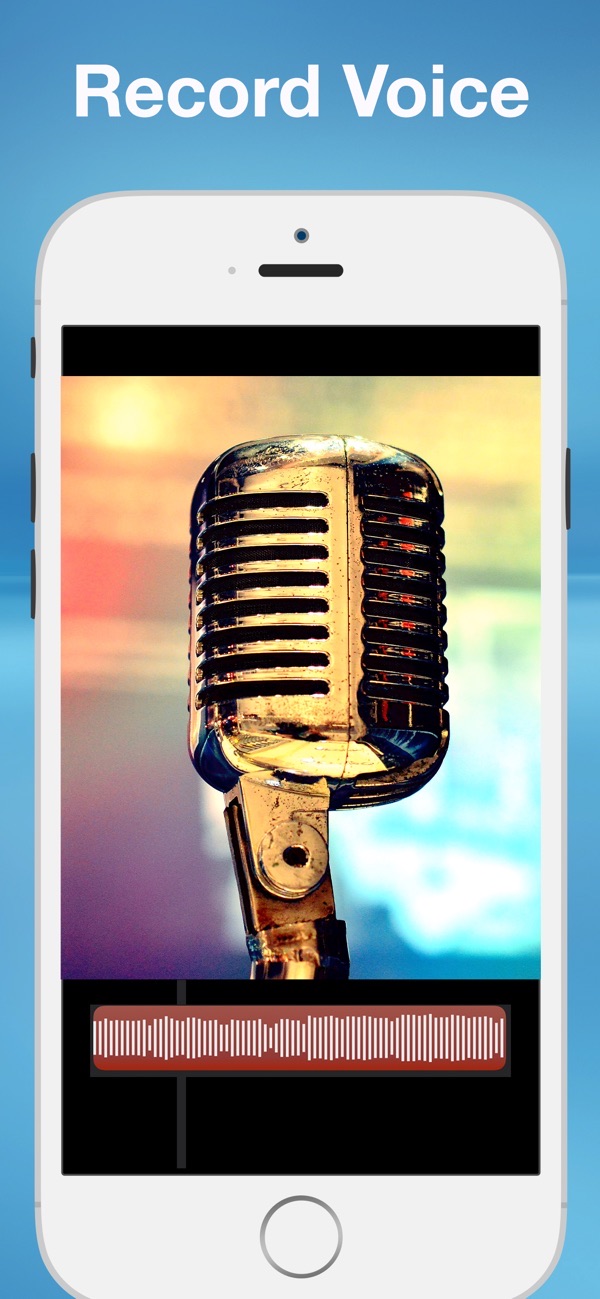 Add Music to Video, Maker screenshot: recording a voice track over a microphone image