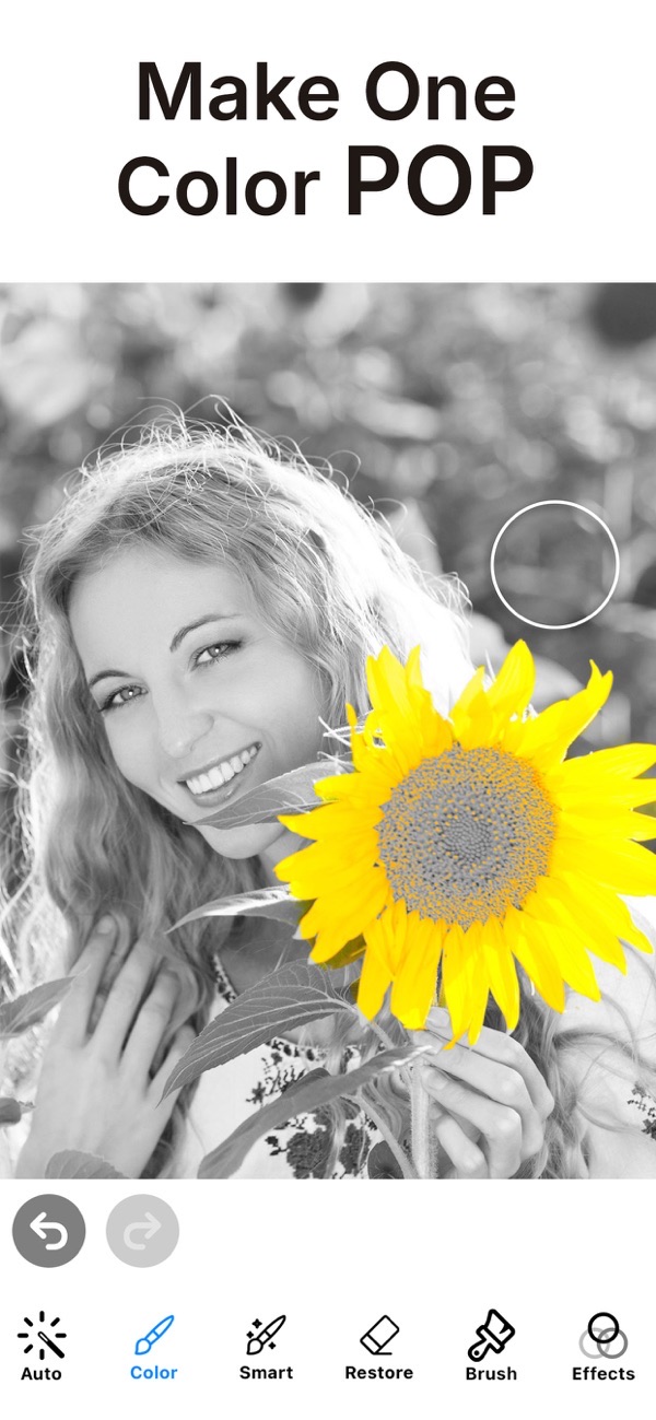 Selective Color Photo Effect screenshot: color splash effect on a black and white photo